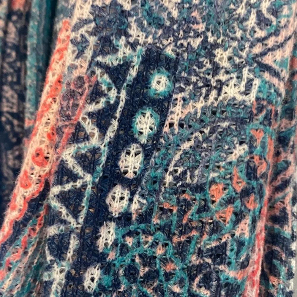 Scarf - Picture 2 of 2
